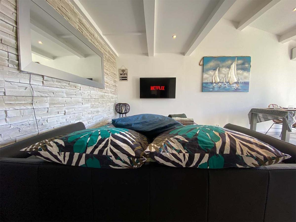 Vuemer - Avec Grande Terrasse De 45m2 Vue - Piscine - Parking * Bandol