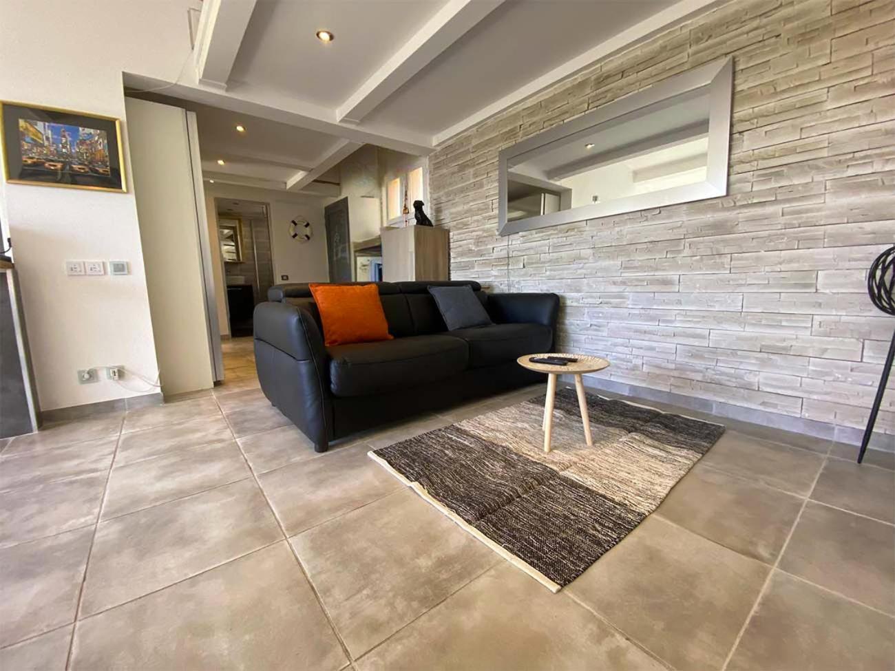 Vuemer - Grande Terrasse De 45m2 Vue Piscine Parking *