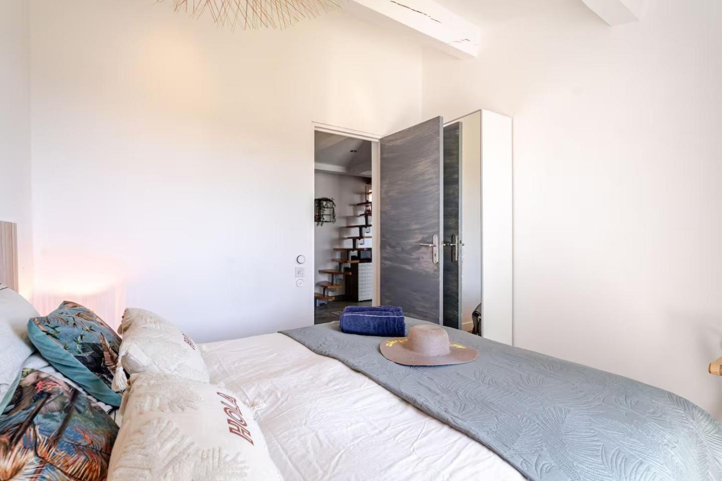 Appartement Vuemer - Avec Grande Terrasse De 45m2 Vue - Piscine - Parking *